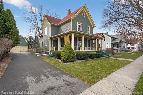 415 W Sibley St, Howell, MI, 48843-2132 | Card Image