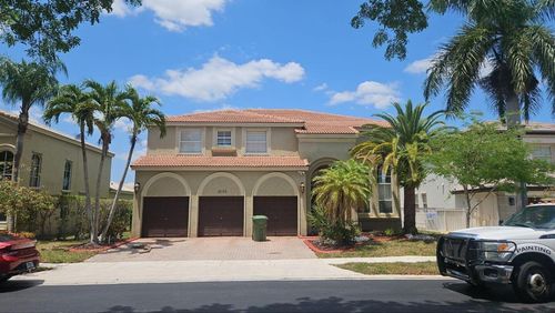 16729 Sw 16th St, Pembroke Pines, FL, 33027-1416 | Card Image