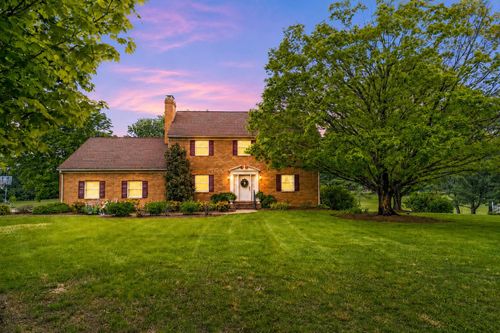 32 Henkel Rd, Waynesboro, VA, 22980-6484 | Card Image
