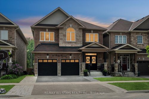 40 Prosser Cres, Sutton West, ON, L0E1R0 | Card Image