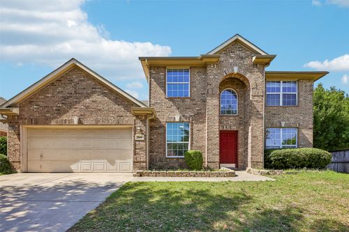 844 Sequoia Way, Saginaw, TX, 76131-3556 | Card Image
