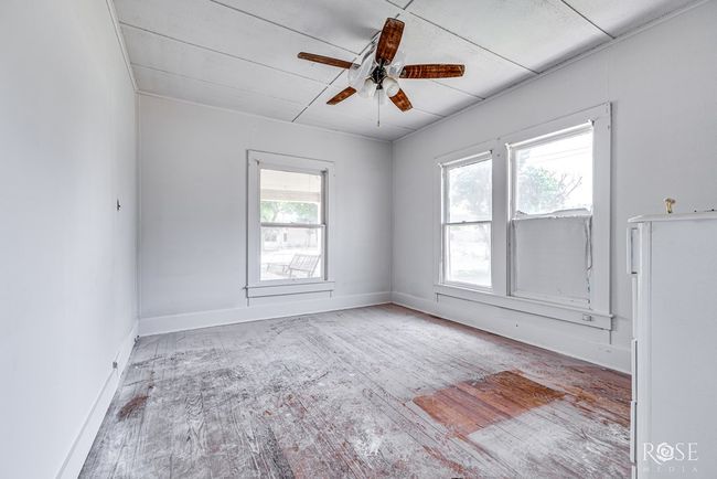 804 S Concho Ave, House other with 4 bedrooms, 2 bathrooms and 2 parking in Sonora TX | Image 16