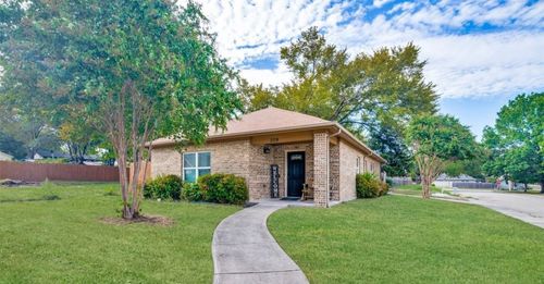 309 Emma Jane St, Rockwall, TX, 75087-4300 | Card Image