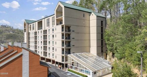 501-413 Baskins Creek Rd, Gatlinburg, TN, 37738-3554 | Card Image