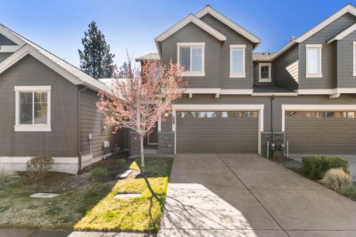 60411 Hedgewood Ln, Bend, OR, 97702-9382 | Card Image