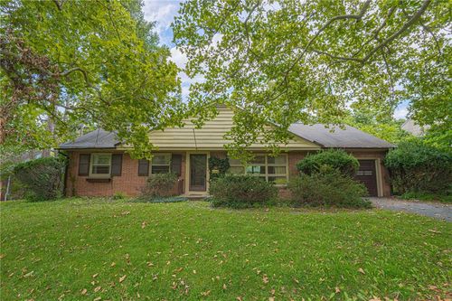 1055 Lehigh Parkway E, Allentown City, PA, 18103 | Card Image