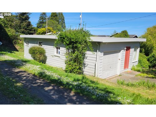 400 State St, North Bend, OR, 97459-3047 | Card Image
