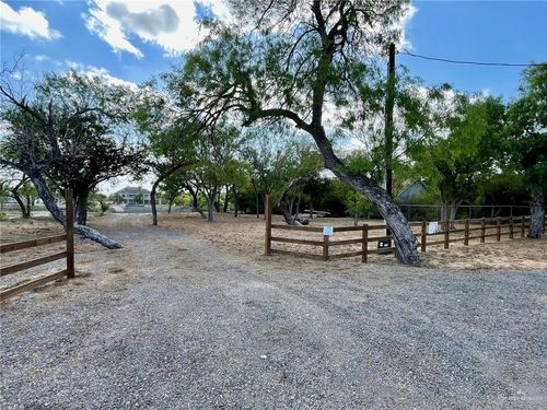 844 Lion Lake Dr, Progreso Lakes, TX, 78596 | Card Image