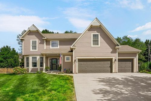 25136 W 149th Pl, Olathe, KS, 66061-8528 | Card Image