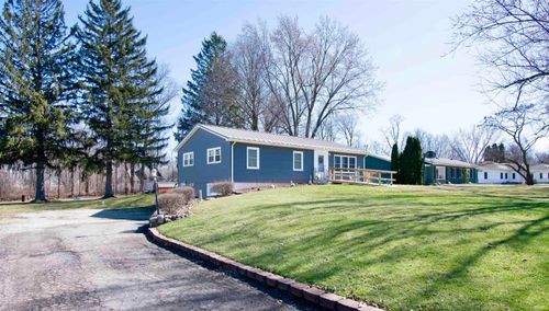 522 N Meadow Lane, Kendallville, IN, 46755-2836 | Card Image