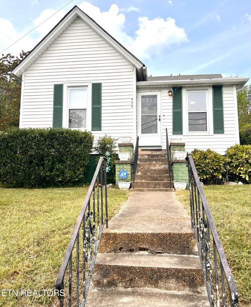 405 Ocala Dr, Knoxville, TN, 37918-3046 | Card Image
