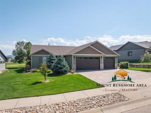 8017 Brooks Loop, Spearfish, SD, 57783-6307 | Card Image