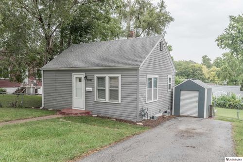 2037 N 67th St, Omaha, NE, 68104-4603 | Card Image