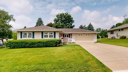 615 Nelson Street, Fort Atkinson, WI, 53538 | Card Image
