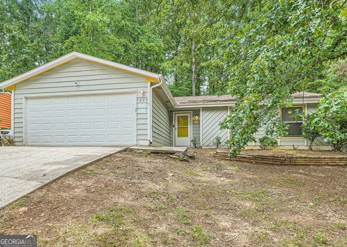 5273 Martins Crossing Rd, Stone Mountain, GA, 30088-1708 | Card Image