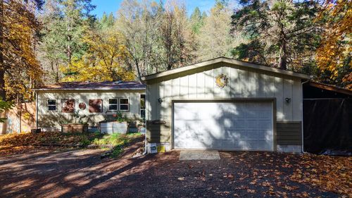 52 Dodes Creek Rd, Trail, OR, 97541-9765 | Card Image