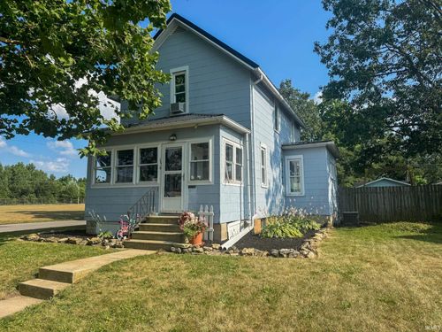 156 Bryan St, Berne, IN, 46711-2102 | Card Image