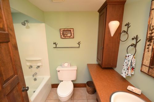 c-1-401 Village Rd, Warren, VT, 05674 | Card Image