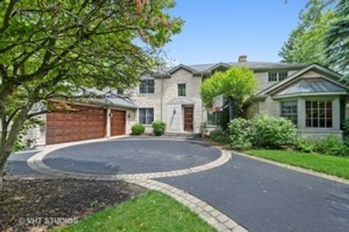 1016 Seneca Rd, Wilmette, IL, 60091-1255 | Card Image