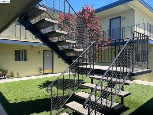 36976 Mulberry St, Newark, CA, 94560-3653 | Card Image