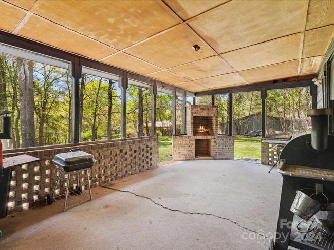 LOWER PATIO | Image 42