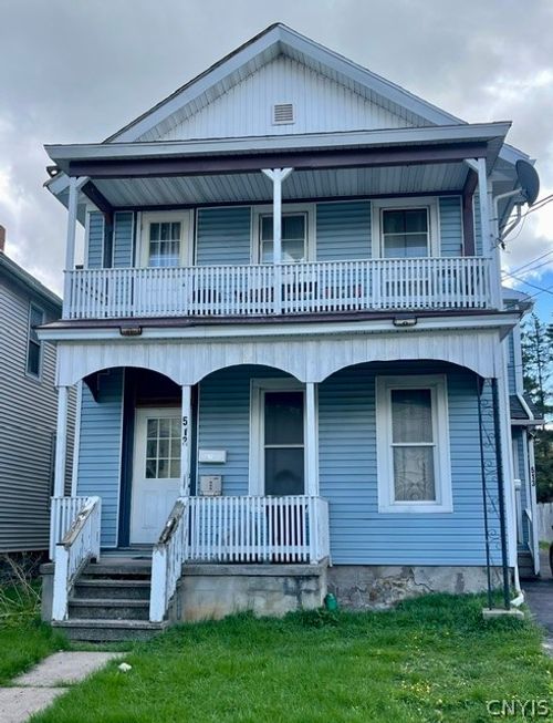 513 Nichols St, Utica, NY, 13501-1824 | Card Image