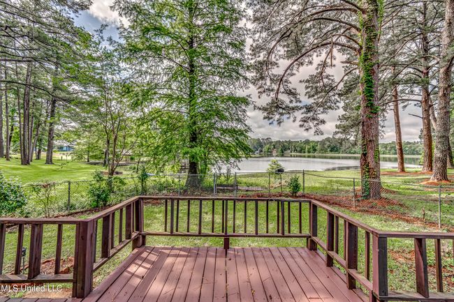 207 W Dewey Camp Dr-22 | Image 34