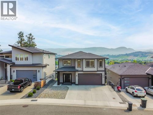 1774 Crosby Rd, Kelowna, BC, V1V3G5 | Card Image
