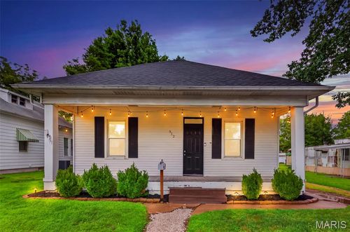 512 S Main St, Dupo, IL, 62239-1414 | Card Image