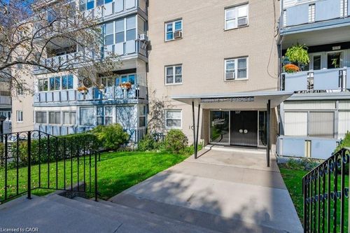 106-107 St Joseph'S Dr, Hamilton, ON, L8N2G1 | Card Image