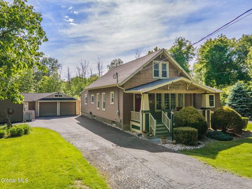 775 St Davids Ln, Niskayuna, NY, 12309-4819 | Card Image