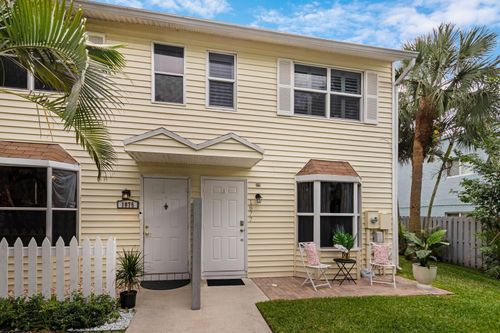 1877-1877 Ne 15th Ave, Fort Lauderdale, FL, 33305-3200 | Card Image