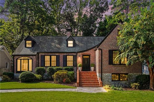 839 Wildwood Rd Ne, Atlanta, GA, 30324-4911 | Card Image