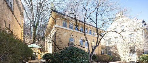 b4-75 Glen Rd, Brookline, MA, 02445-7754 | Card Image