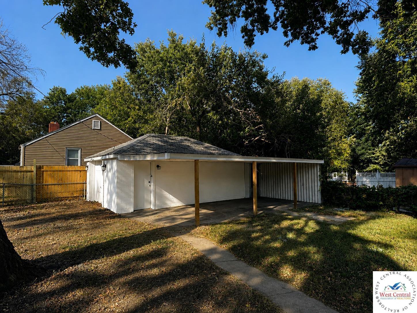 Residential in Clinton 4