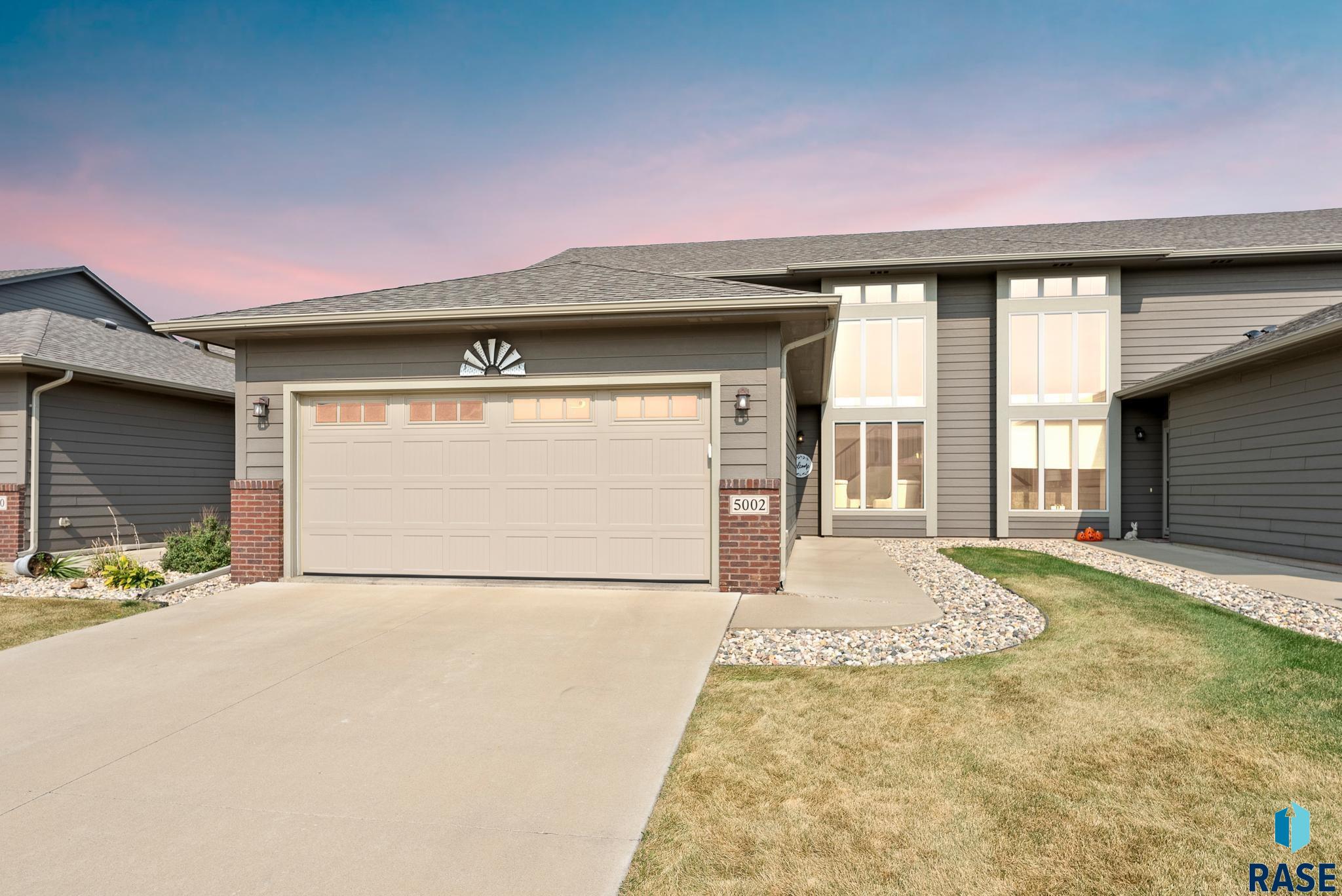 63rd St, Sioux Falls, SD 57108