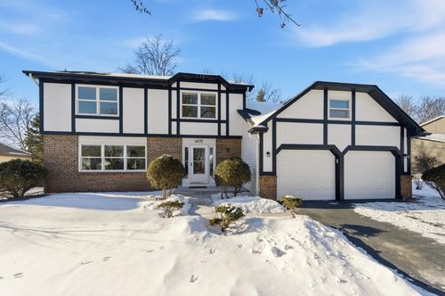 4635 Shenandoah Ln N, Plymouth, MN, 55446-2105 | Card Image