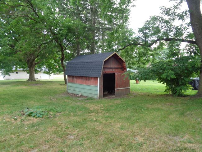 202 N Union St, Home with 0 bedrooms, 0 bathrooms and 1 parking in Reading MI | Image 4