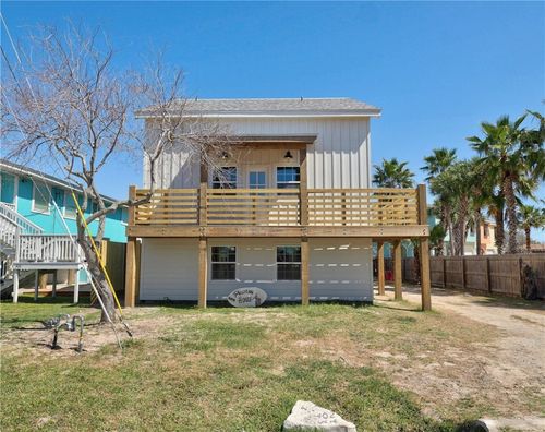 402 W Farley, Port Aransas, TX, 78373-4105 | Card Image