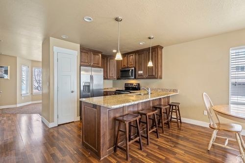 2043 1080, Provo, UT, 84604-5040 | Card Image
