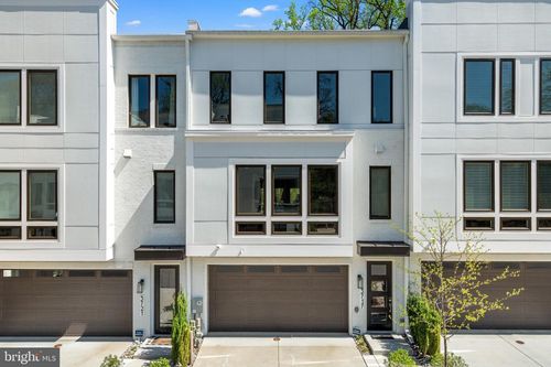 3717 Glenmoor Reserve Ln, CHEVY CHASE, MD, 20815-5600 | Card Image