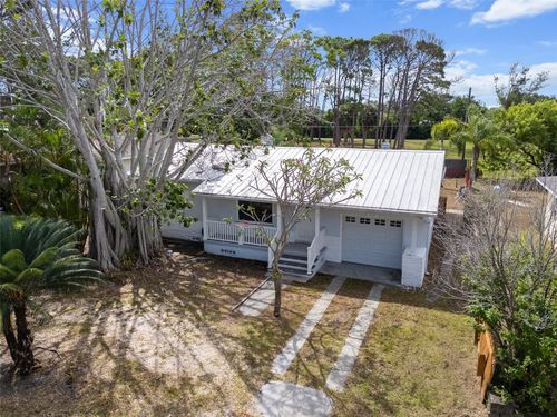 302 80th Ave Ne, ST PETERSBURG, FL, 33702-3818 | Card Image