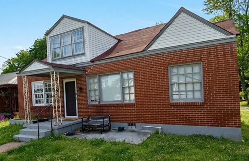 1315 Cheatham St, Springfield, TN, 37172-3131 | Card Image