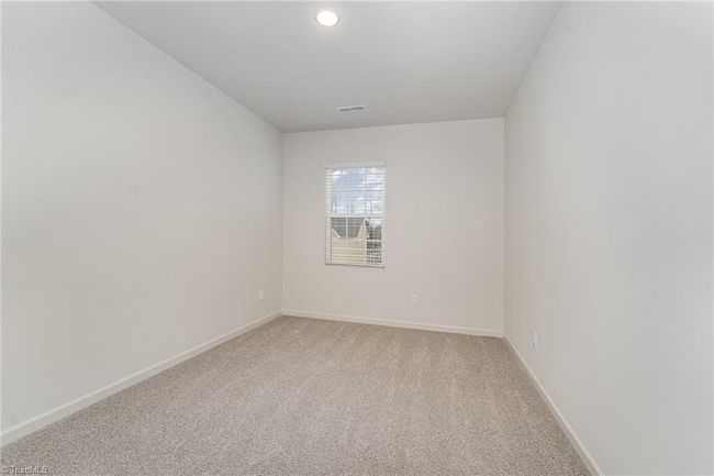 5906 Crossview Dr, House other with 3 bedrooms, 3 bathrooms and null parking in Kernersville NC | Image 21