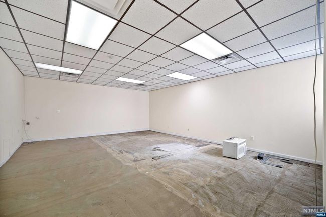 335 - 333-335 Broad Ave, Home with 0 bedrooms, 0 bathrooms and null parking in Leonia NJ | Image 16