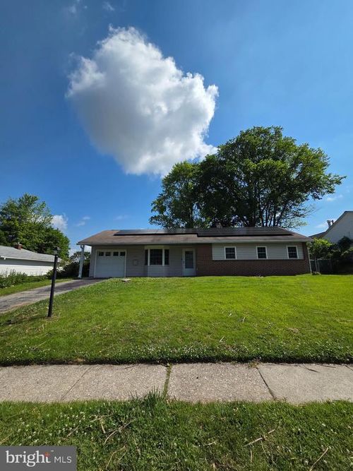205 Brookside Rd, NORRISTOWN, PA, 19401-1303 | Card Image