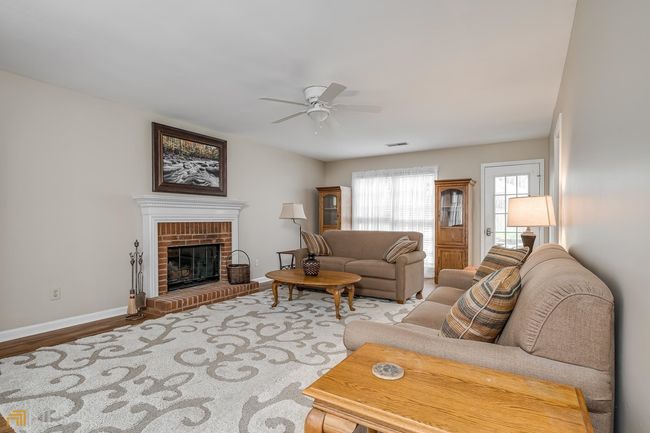 1026 Parsons Greene Dr, House other with 4 bedrooms, 3 bathrooms and null parking in Powder Springs GA | Image 5