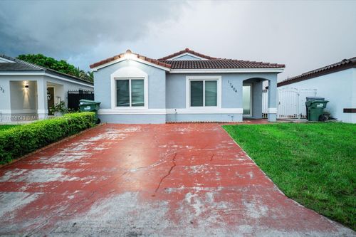 17404 Sw 142nd Pl, Miami, FL, 33177-6662 | Card Image