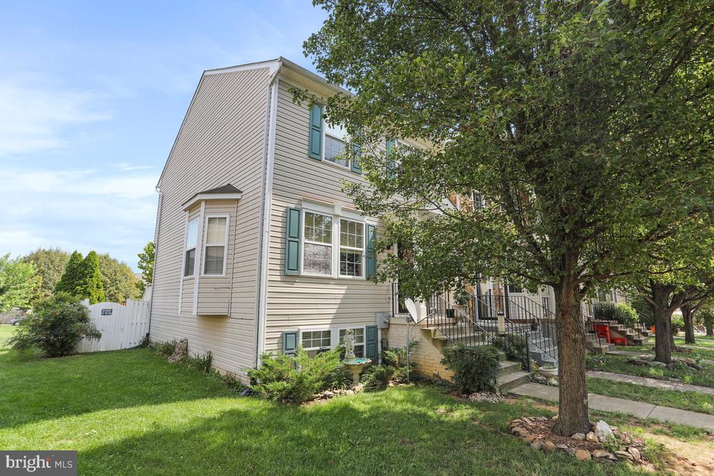Sagewood St, Charles Town, WV 25414