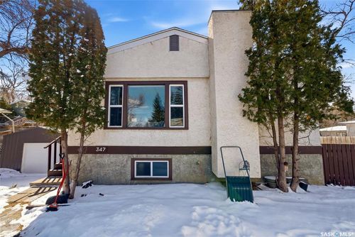 347 Green Ave, Regina Beach, SK, S0G4C0 | Card Image